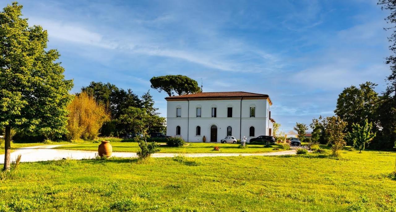 Villa Archi ฟาเอนซา ภายนอก รูปภาพ