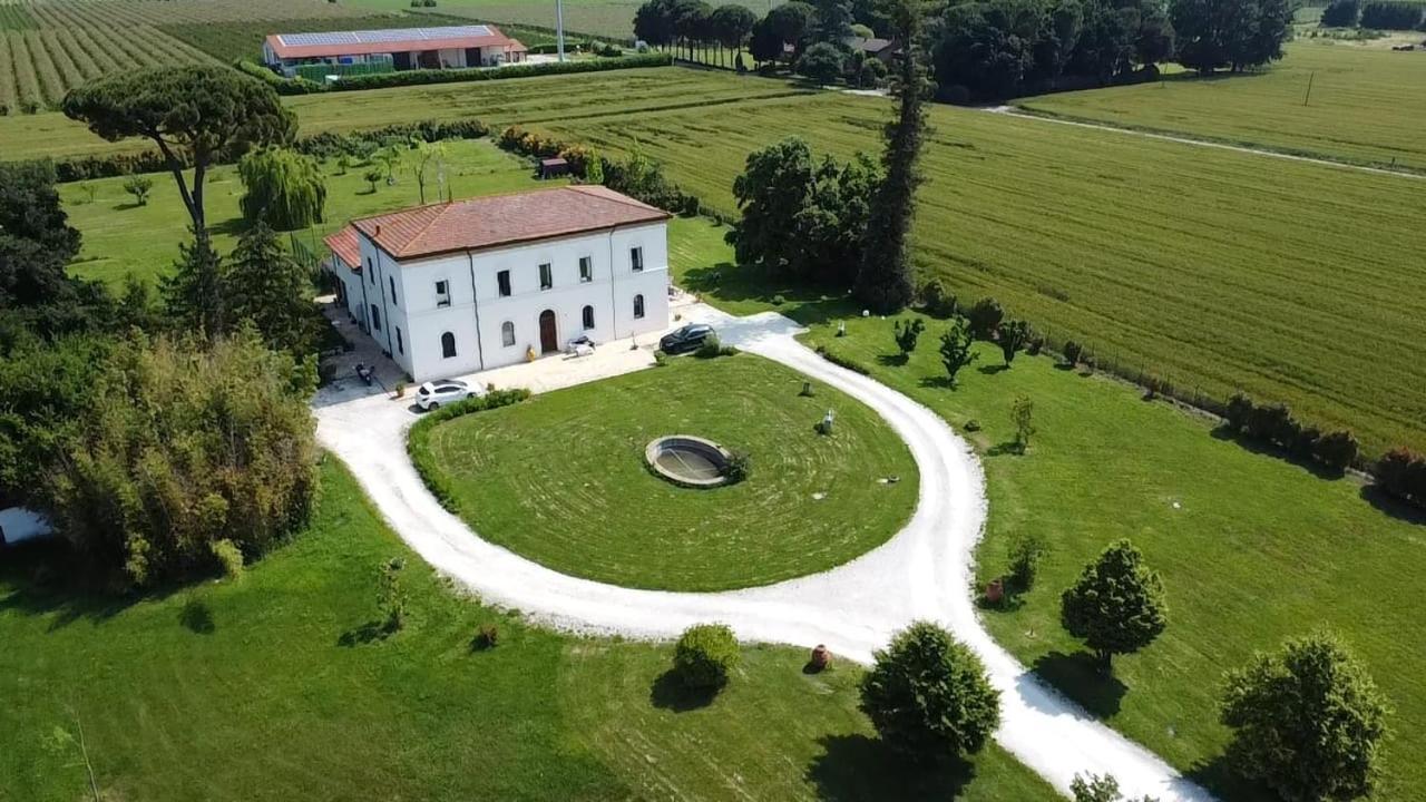 Villa Archi ฟาเอนซา ภายนอก รูปภาพ